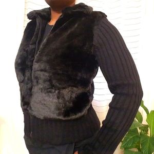 Tiara Black Faux Fur Cotton Zip Sweater Jacket